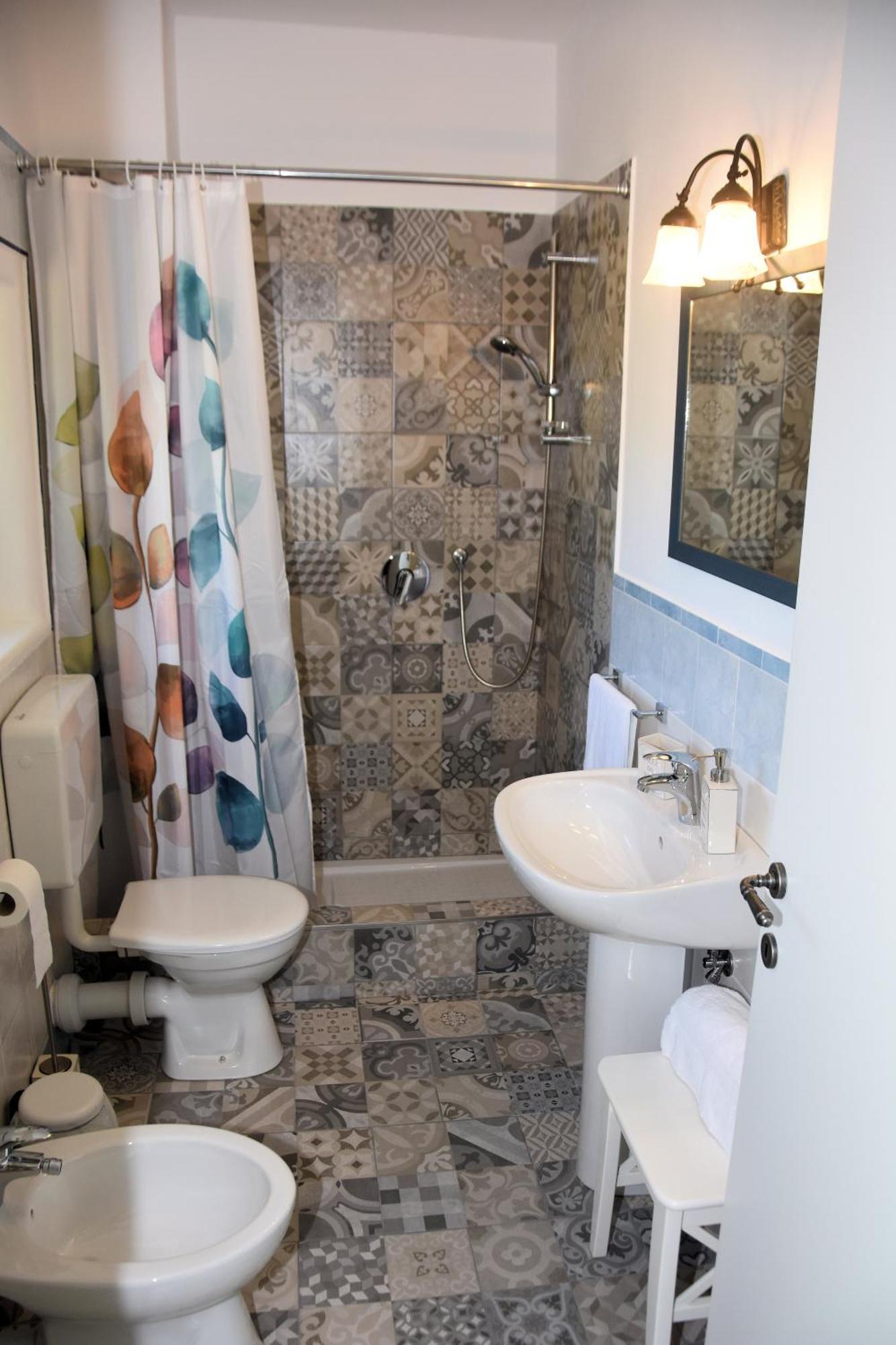 Guest House La Carolina Tigliole Екстер'єр фото